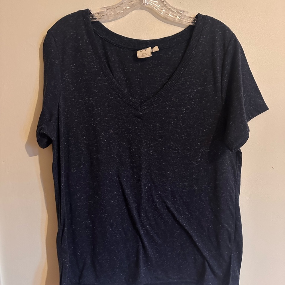 White Crow Navy Speckled V-Neck Top